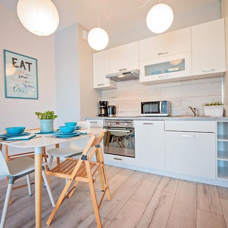Apartamenty Homely Place Casa Verona - Stary Rynek - Parking Poznan Habitación foto