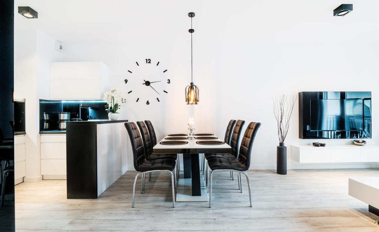 Apartamenty Homely Place Casa Verona - Stary Rynek - Parking Poznan Exterior foto